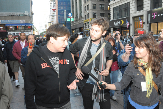 Mike Myers, of Wayne’s World (“Party on, Garth”) and Austin Powers fame, joined the demonstration. (Miller Photography)