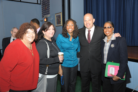 Mulgrew surrounded by (from left) educators Carol Glickman, Denise Somma, Joycelyn Hamilton and Pamela Anderson. (Miller Photography)