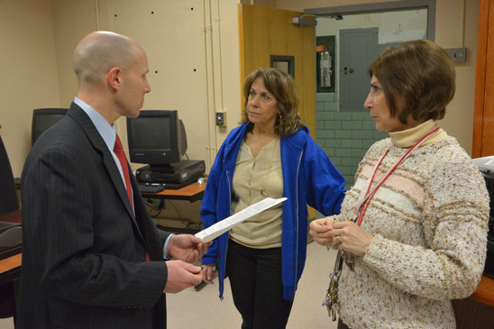Mantell with teachers Janet Paget and Judith Katz. (Miller Photography)