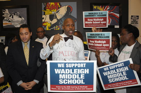 Perkins is dressed for the occasion in one of the “Save Wadleigh Middle School” T-shirts made by students. Perkins is dressed for the occasion in one of the “Save Wadleigh Middle School” T-shirts made by students. (Miller Photography)
