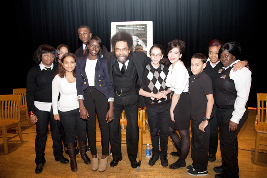 Special deliveries: Harlem school’s librarian brings role models to students thr