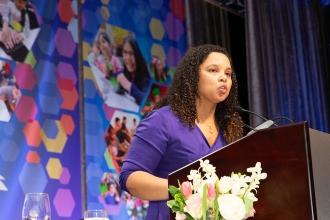 Paraprofessionals Chapter Leader Priscilla Castro speaks at the 2024 UFT Paraprofessionals Festival and Awards Luncheon. 