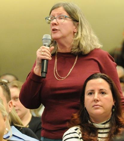 Chapter Leader Loretta Tumbarello of PS 229 in Queens asks if the union will pro