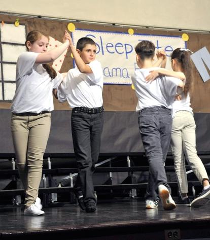 A tango scene gives dancers a chance to shine.