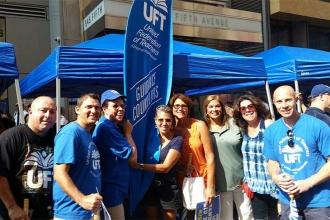 Rich Mantell (right), the UFT vice president for middle schools, joins Guidance 