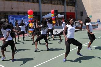 Live performances included dancers and drumming. 