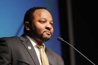 Anthony Harmon addresses the students.