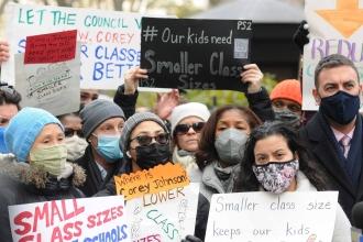 Teachers protesting class sizes