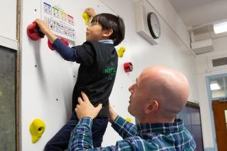 Union fights outsourcing