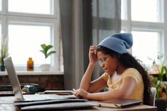 kid laptop remote learning generic