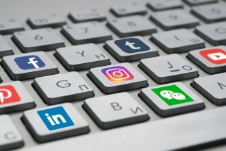 Social Media icons on keys of a computer keyboard