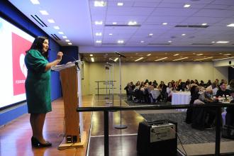 UFT Vice President Anne Goldman, who heads the Federation of Nurses/UFT, speaks to attendees at the UFT Federation of Nurses Professional Issues Conference on Nov. 15, 2024. 