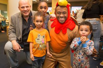 Thanksgiving Luncheon for Homeless Students 2019