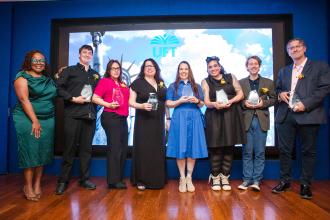 Outstanding Union Activists Award-winners are recognized for their achievements at the 2026 UFT Academic High School Awards. 