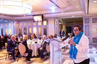 A rabbi offers a blessing during the 2024 UFT Jewish Heritage Committee Awards Dinner on Dec. 5, 2024. 