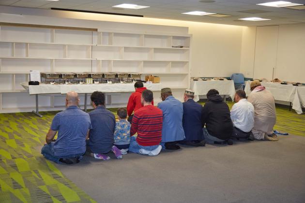 Attendees at the 2024 UFT Muslim Educators Committee pray together. 