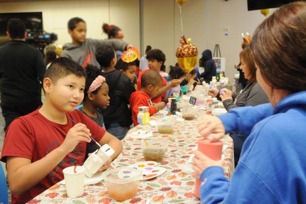 Students take part in crafts at the 2024 UFT Middle School Division’s annual Thanksgiving Luncheon on Nov. 23, 2024 at UFT headquarters. 