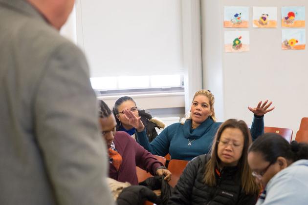 Mulgrew visits PS 277