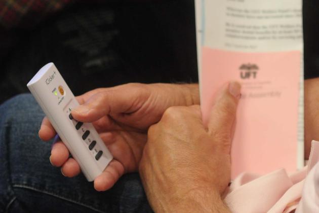 Resolution Clicker