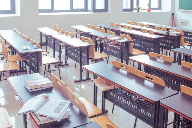 Generic empty classroom 2