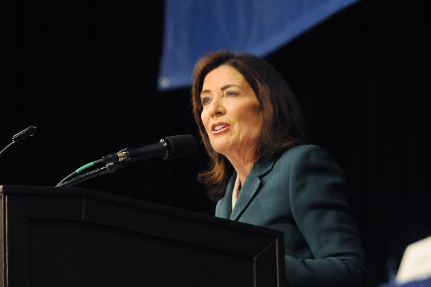 Gov. Kathy Hochul speaks to UFT members at Lobby Day in Albany on March 10, 2025. 