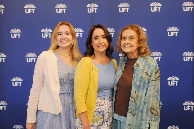 Reflecting three generations of UFT members are Learning Environment Award-winning teacher Jean Pedri (center) of IS 61 in Corona, Queens, flanked by her daughter Shannon Kelly, a per diem substitute teacher at IS 61, and her mother, Margaret Bena, a school librarian at IS 145 in Flushing, Queens, and a UFT member since 1961.