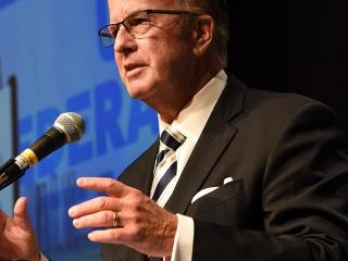 Arthur Pepper, the former executive of the UFT Welfare Fund, addresses the Conti