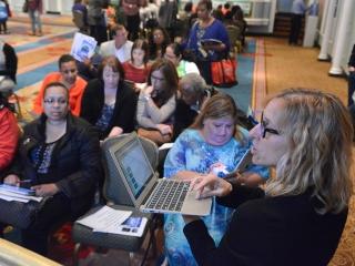 Mindy Schwartz of the UFT Teacher Center leads a group of educators in the Digit
