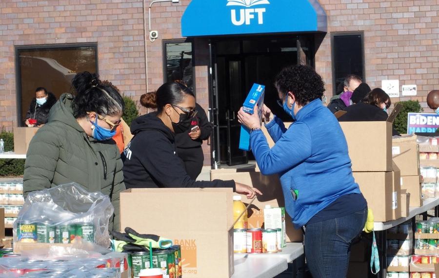 Teachers collect food for charity