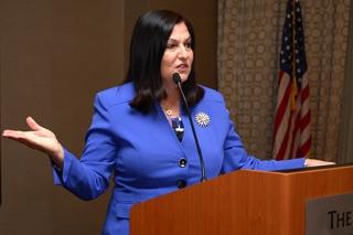 UFT Vice President Anne Goldman addresses members.