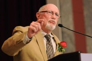 Tom Pappas Award winner John Soldini rallies retirees to mobilize for political 