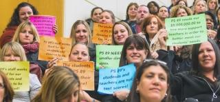 Teachers from PS 89 spell out their concerns in the forum at IS 5 in Elmhurst, Q