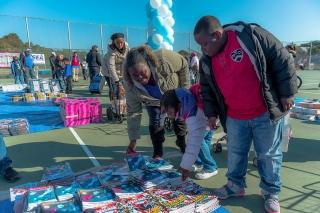 Tanisha Wright and her children, 7-year-old Tanaya and 10-year-old Jerry of PS 3