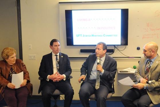 UFT Jewish Heritage Committee Chair David Kazansky (right) leads the discussion.