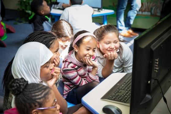 Without any assistance from adults, 4th-graders research what creates a black ho