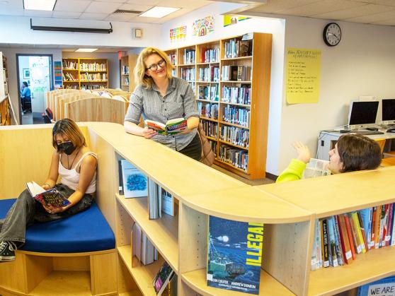 Turning a page at Queens school