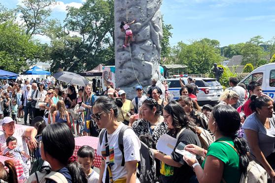 Staten Island supplies giveaway